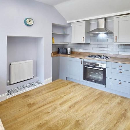 Host & Stay - Buckingham Square Helmsley Esterno foto