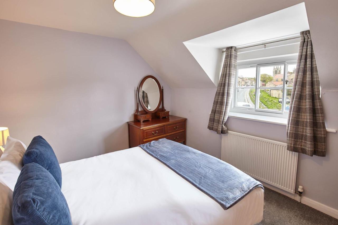 Host & Stay - Buckingham Square Helmsley Esterno foto