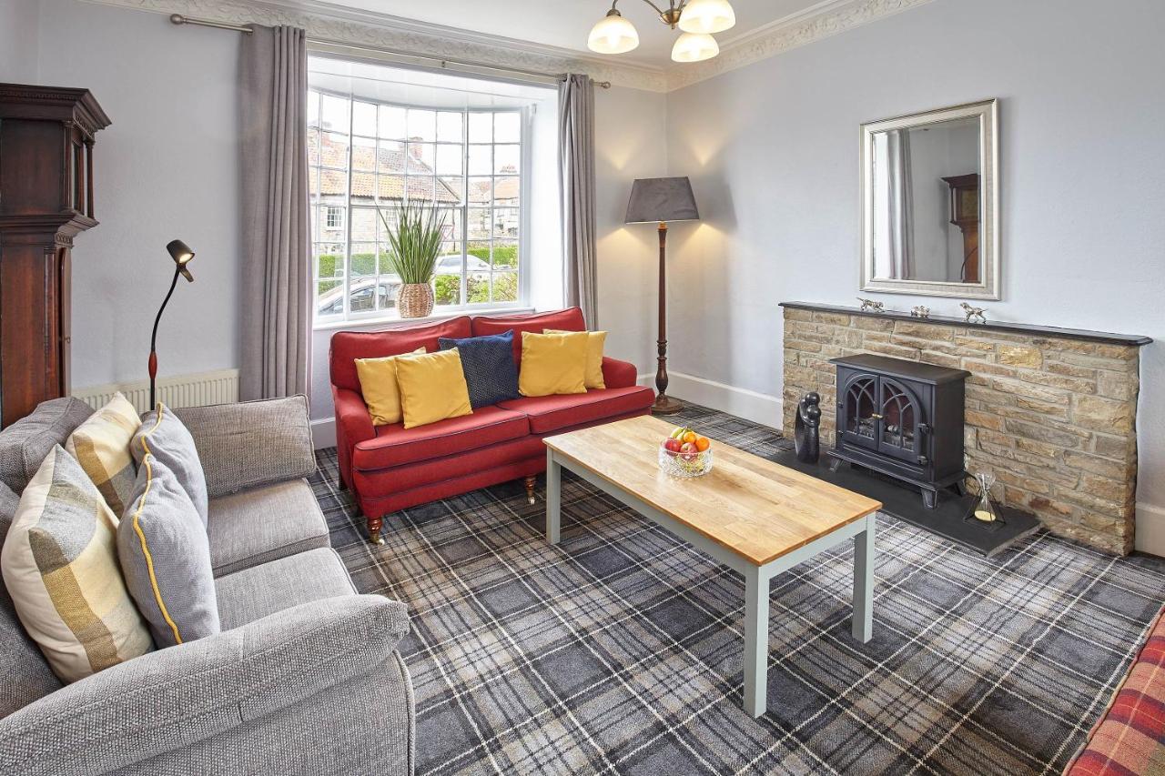 Host & Stay - Buckingham Square Helmsley Esterno foto